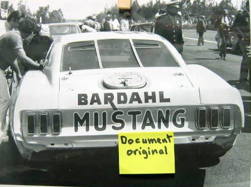 Couverture de FORD MUSTANG 350 SHELBY MEXIQUE EN 1969