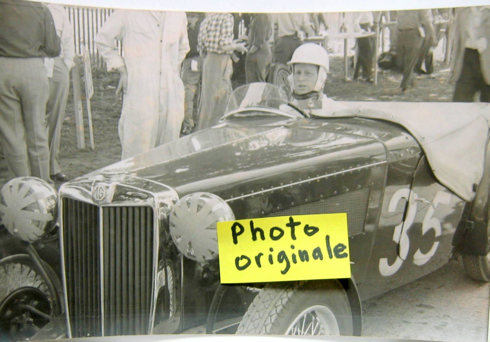 Couverture de 1950  MG BRIDGCHAMPTON  PHOTO DE PRESSE