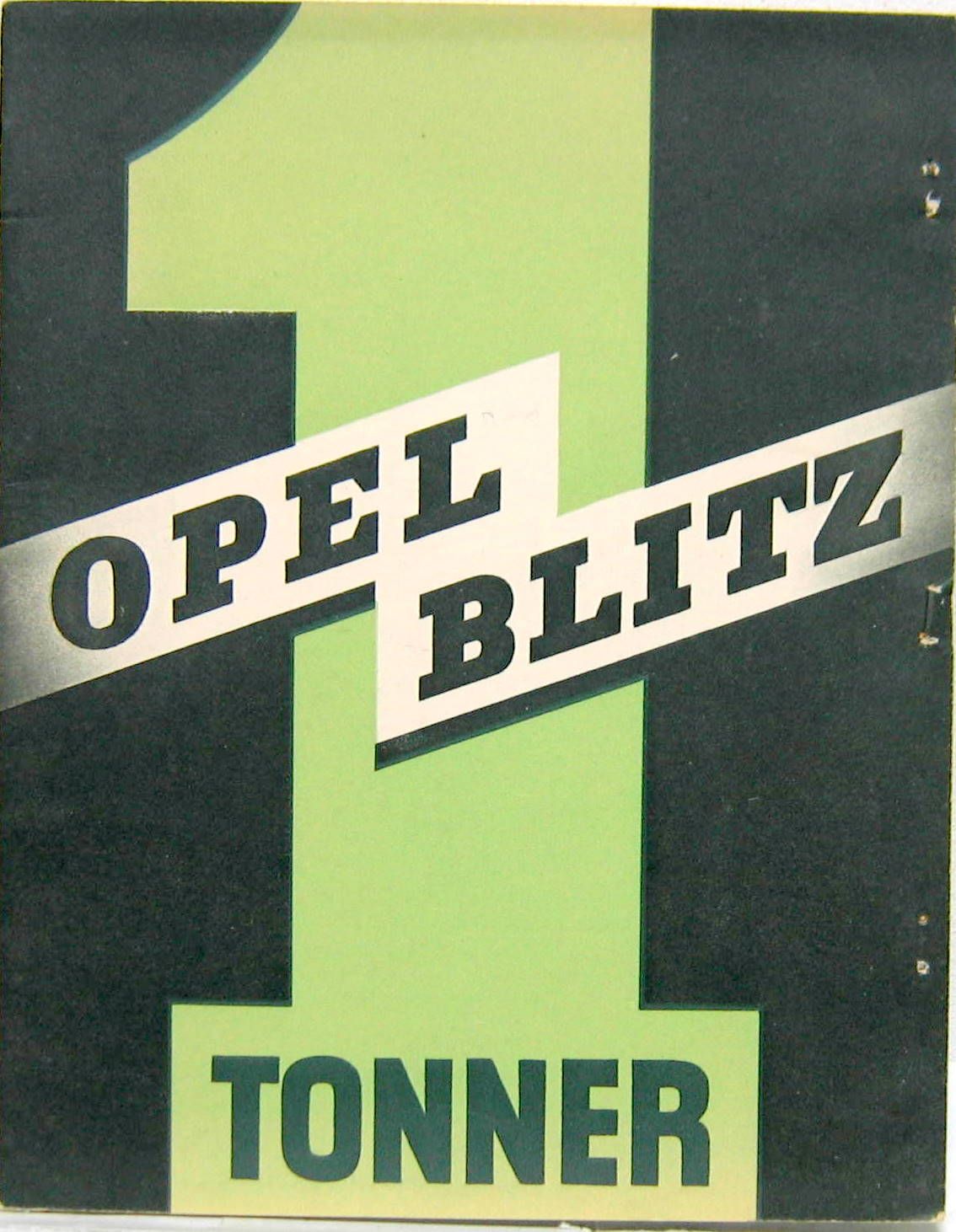 Couverture de OPEL BLITZ 1 TONNE CATALOGUE  EN ALLEMAND