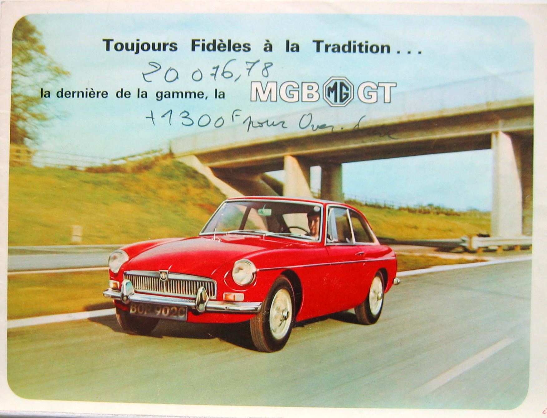 Couverture de MGB GT TOUJOURS FIDELE A LA TRADITION