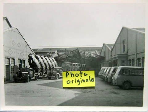 Couverture de MATFORD FORD CHEZ CHAUSSON CAISSES EN BLANC  PHOTO ORIGINALE