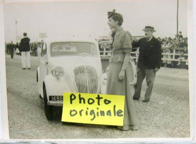 Couverture de SIMCA 5  PHOTO D'EPOQUE DE CONCOURS D'ELEGANCE