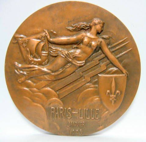 Couverture de SNCF PARIS LILLE 1-1959 ELECTRIFICATION EN COURANT MONOPHASE MEDAILLE EN BRONZE GRAVEUR BELMONDO