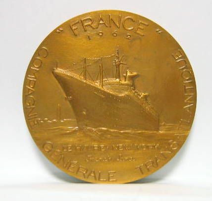 Couverture de 1962 LE FRANCE COMPAGNIE GENERALE TRANSATLANTIQUE   MEDAILLE EN BRONZE GRAVEUR GH.COEFFIN