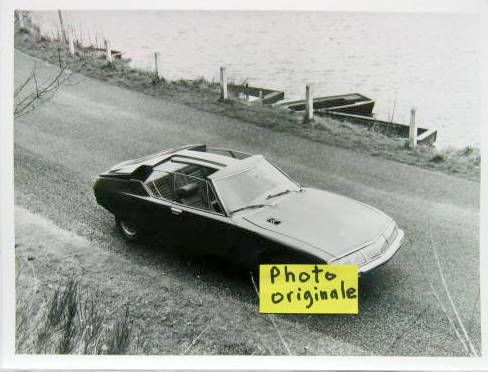 Couverture de CITROEN SM CABRIOLET SUR LES BORDS DE SEINE PHOTO ORIGINALE