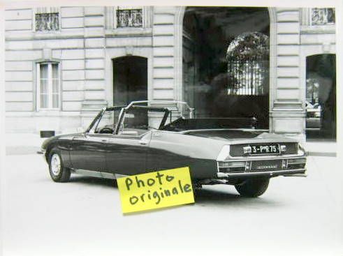 Couverture de CITROEN SM PRESIDENTIELLE 3/4 ARRIERE DECAPOTEE  PHOTO ORIGINALE