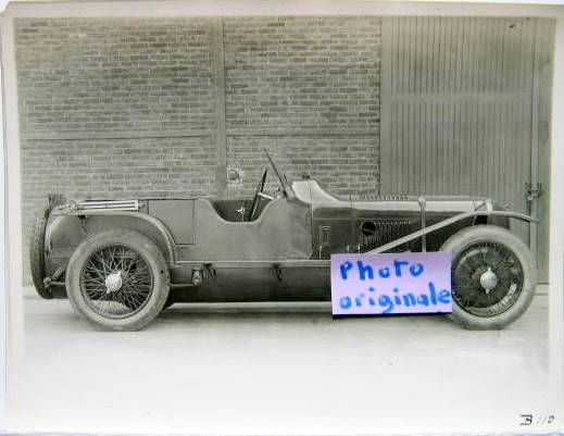 Couverture de CHENARD ET WALCKER SUPERBE SPORT A UNE PORTE