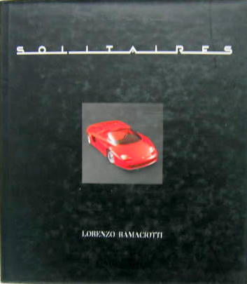 Couverture de PININFARINA SOLITAIRE DE LORENZO RAMACIOTTI CHEZ AUTOMOBILIA EN ITALIEN ANGLAIS FRANCAIS