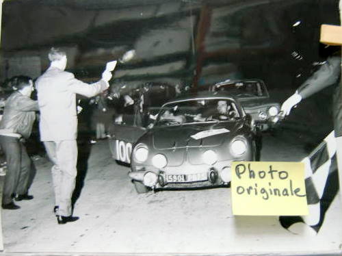 Couverture de 1965 ALPINE AU TOUR DE CORSE N°5901PB75 PHOTO DE PRESSE