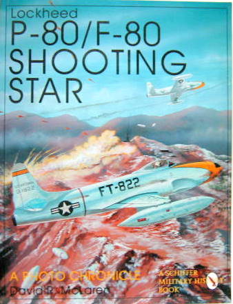 Couverture de P 80 F 80 SHOOTING STAR A PHOTO CHRONICLE  EN ANGLAIS