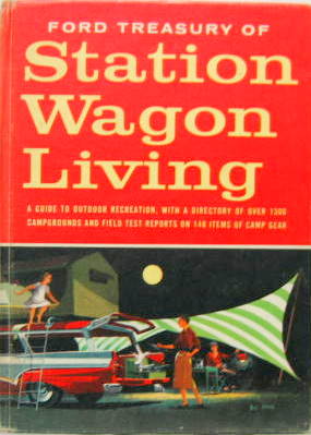 Couverture de FORD TREASURY OF STATION WAGON LIVING EN ANGLAIS