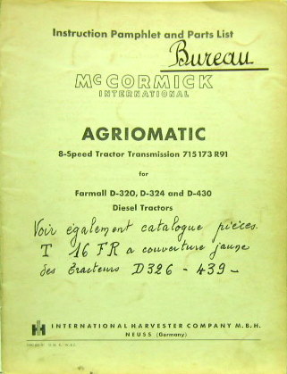 Couverture de 1956-12 FARMALL TRACTEUR D320 D324 D430 AGRIOMATIC 8 SPEED TRANSMISSION   LIVRET D'ENTRETIEN EN ANGLAIS