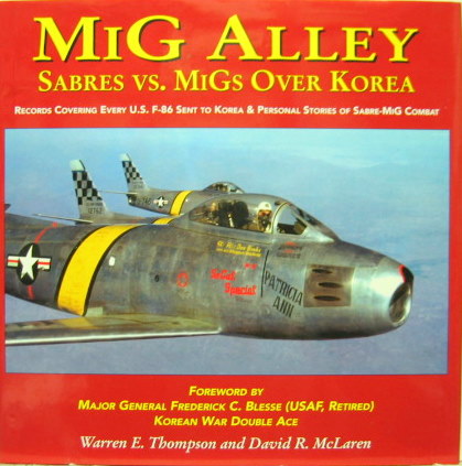 Couverture de MIG ALLEY SABRES VS.MIGS OVER KOREA EN ANGLAIS