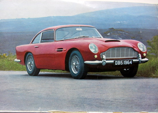 Couverture de 1964 ASTON MARTIN DB5 SALOON  CATALOGUE EN  EN MULTILANGAGE