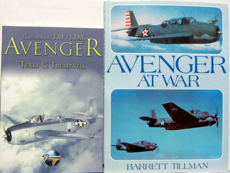 Couverture de GRUMMAN TBF TBM AVENGER DE T.C.TREADWELL - AT WAR EN ANGLAIS