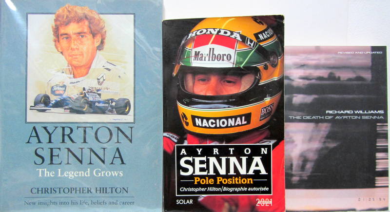 Couverture de AYRTON SENNA THE LEGENDE GROWS - POLE POSTION EN FRANCAIS - THE DEATH OF AYRTON SENNA EN ANGLAIS