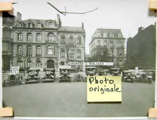 Couverture de CHENARD ET WALCKER BEL ALIGNEMENT AGENCE GENERALE SAPCA UNE ROSENGARD AU CENTRE COMPLEMENT DE LA GAMME