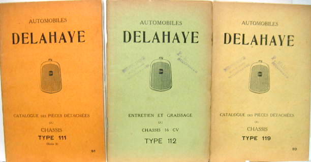 Couverture de DELAHAYE CHASSIS 111-112-119 CATALOGUE ET ENTRETIEN 
CATALOGUE DE PIECES DETACHEES