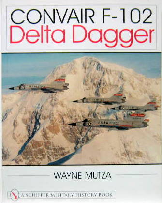 Couverture de F 102 DELTA DAGGER DE W. MUTZA EN ANGLAIS