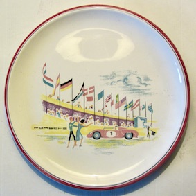 Couverture de PORSCHE 24 HEURES DU MANS ASSIETTE