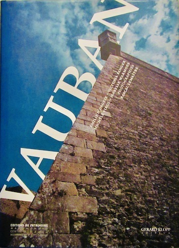 Couverture de VAUBAN DE G.KLOPP EDITION DU PATRIMOINE