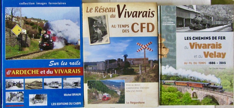 Couverture de SUR LES RAILS D'ARDECHE ET DU VIVARAIS  _ RESEAU TEMPS DES CFD _ ET VELAY 1886 2015