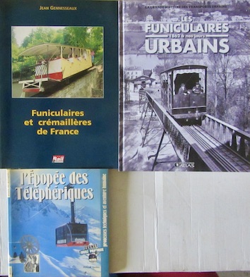Couverture de FUNICULAIRES ET CREMAILLERES EN FRANCE _ FUNICULAIRES URBAINS 1862 A NOS JOURS _L'EPOPEE DES TELEPHERIQUES