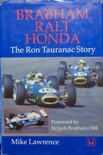 Couverture de THE RON TAURANAC STORY BRABHAM RALT HONDA EN ANGLAIS