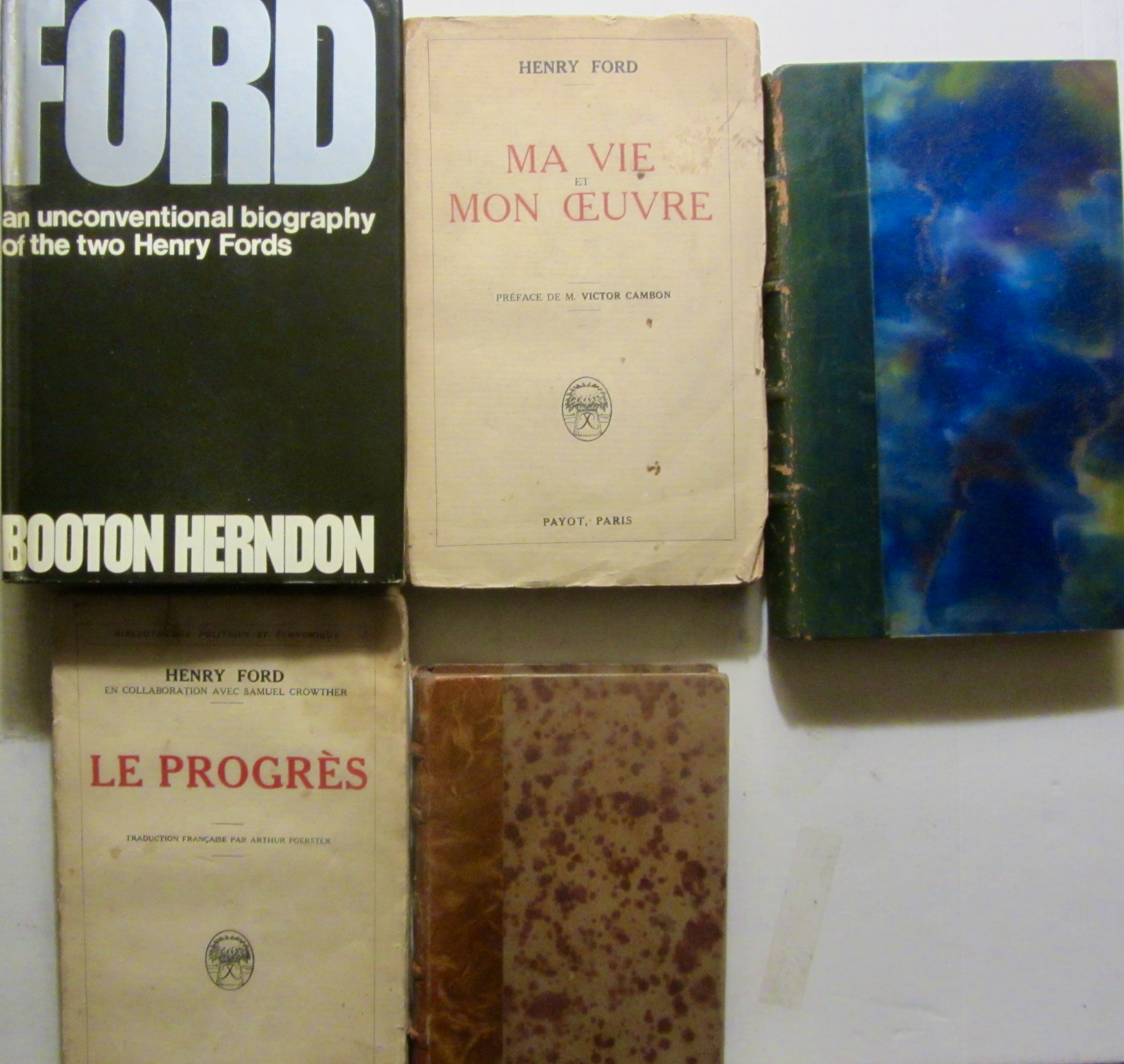 Couverture de FORD BIOGRAPHY OF THE TWO HENRY FORD _ MA VIE MON OEUVRE LE PROGRES LE ROI DE L4AUTO HENRY FORD THE FLIVVER KING DE UPTON SINCLAIR