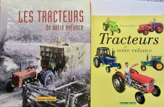 Couverture de LES TRACTEURS DE NOTRE ENFANCE  TERRES BLEUES