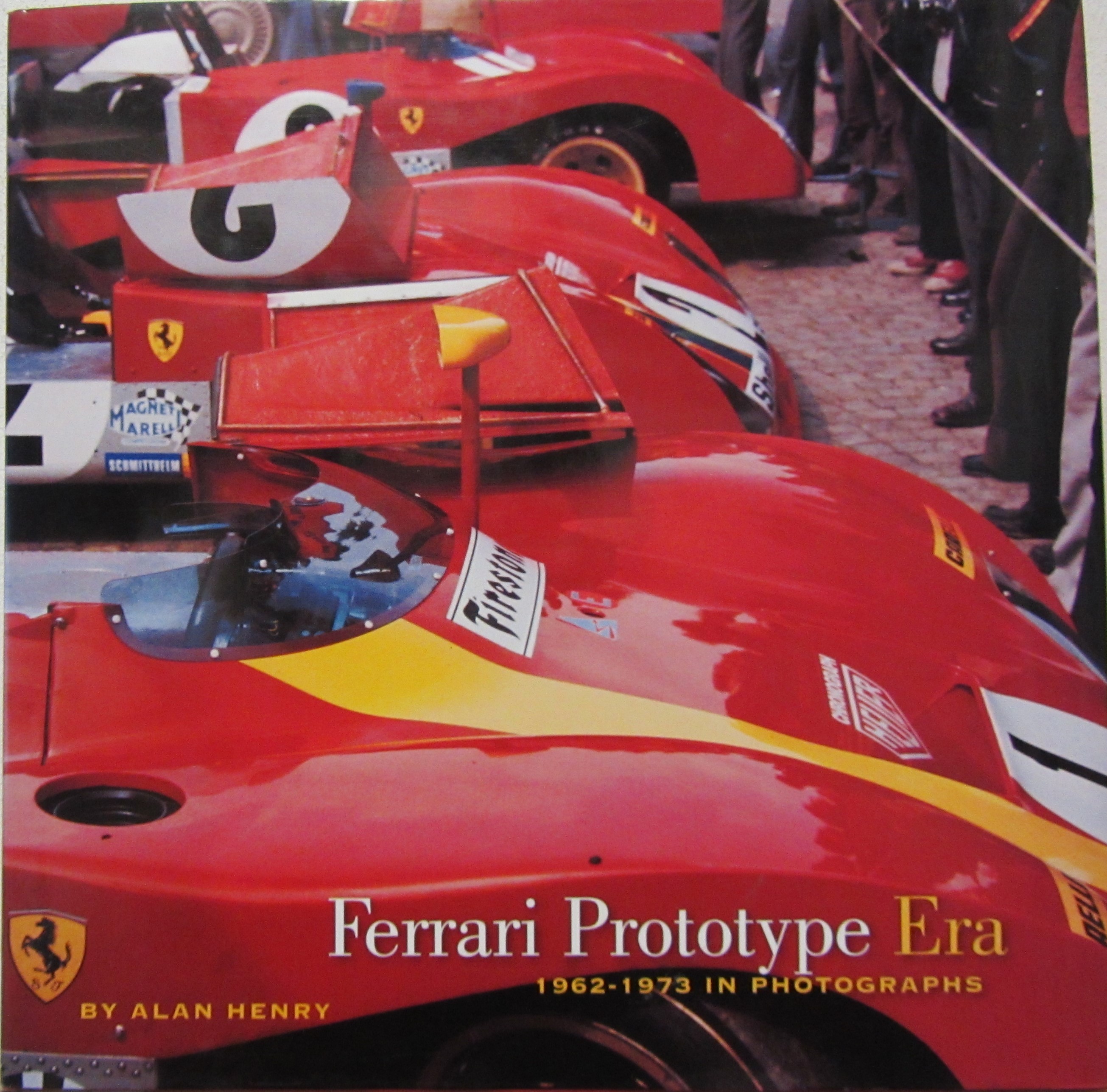 Couverture de FERRARI PROTOTYPE ERA 196261973 IN PHOTOGRAPHS EN ANGLAIS