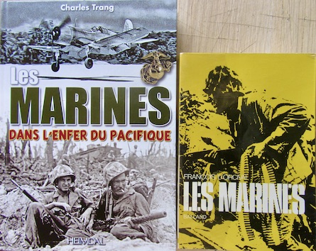 Couverture de LES MARINES SCENES DE LA VIE ET DES COMBATS  _ DANS L'ENFER DU PACIFIQUE HEPMDAL