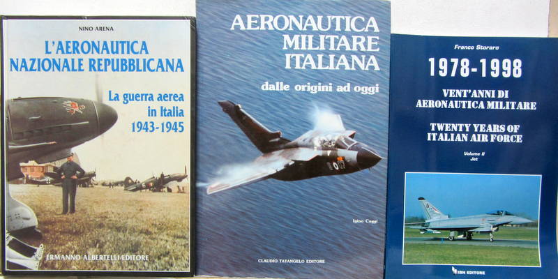 Couverture de L'AERONAUTICA NAZIONALE REPUBBLICANA LA GUERRA AEREA IN ITALIA 1943-1945- AERONAUTICA MILITARE ITALIANA - 1978-1998 VENT'ANNI DI AERNAUTICA MILITARE EN ITALIEN ET ANGLAIS