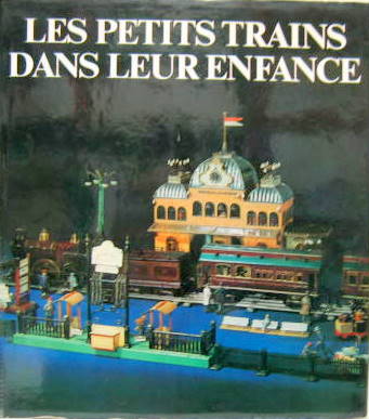 Couverture de LES PETITS TRAINS DANS LEUR ENFANCE