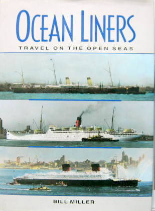 Couverture de OCEAN LINERS TRAVEL ON THE OPEN SEAS EN ANGLAIS