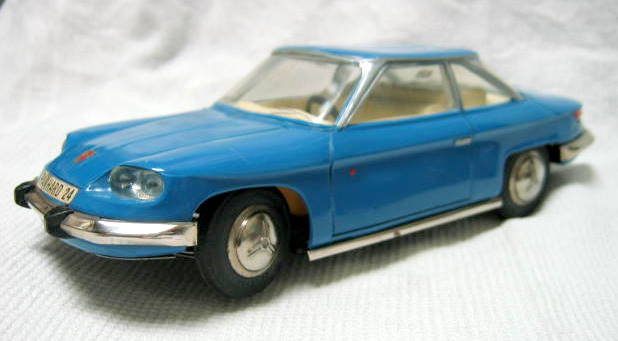 Couverture de PANHARD 24 JOUET SANS TELECOMMANDE NI BOITE