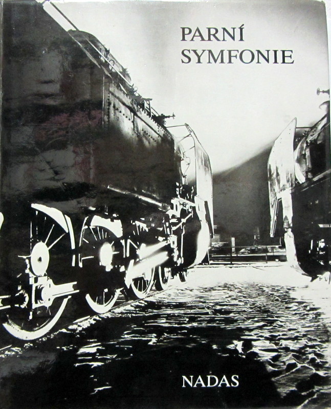 Couverture de PARNI SYMFONIE BELLES PHOTOS EN NOIR ET BLANC TCHECOSLOVAQUIE