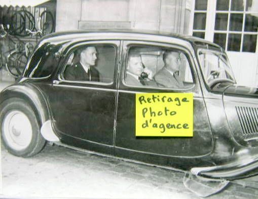 Couverture de TRACTION INSPECTEURS DE POLICE EN CIVIL