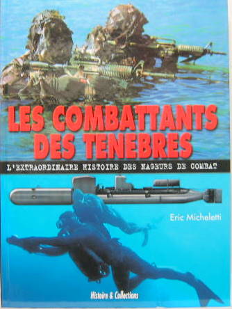 Couverture de LES COMBATTANTS DES TENEBRES NAGEURS DE COMBAT