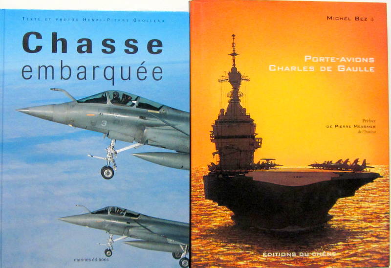 Couverture de CHASSE EMBARQUEE - PORTE AVIONS CHARLES DE GAULLE