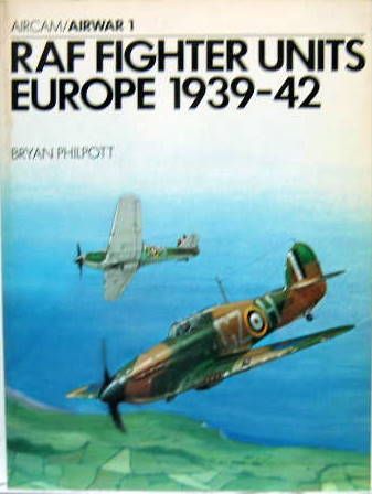 Couverture de RAF FIGHTER UNITS EUROPE 1939-42
