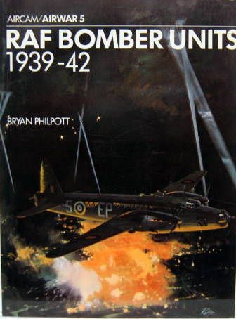Couverture de RAF BOMBER UNITS 1939-42
