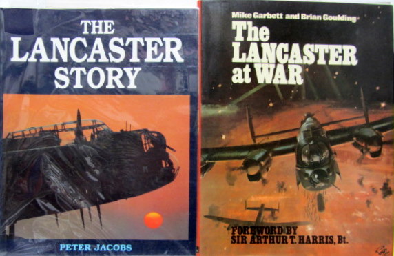 Couverture de THE LANCASTER STORY - THE LANCASTER AT WAR  EN ANGLAIS AU CHOIX