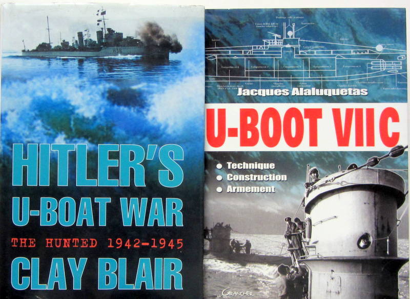 Couverture de HITLER'S U BOAT WAR - U BOOT VIIC