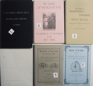 Couverture de VELOCIPEDES CYCLES ANCIENS EN ANGLAIS REEDITION